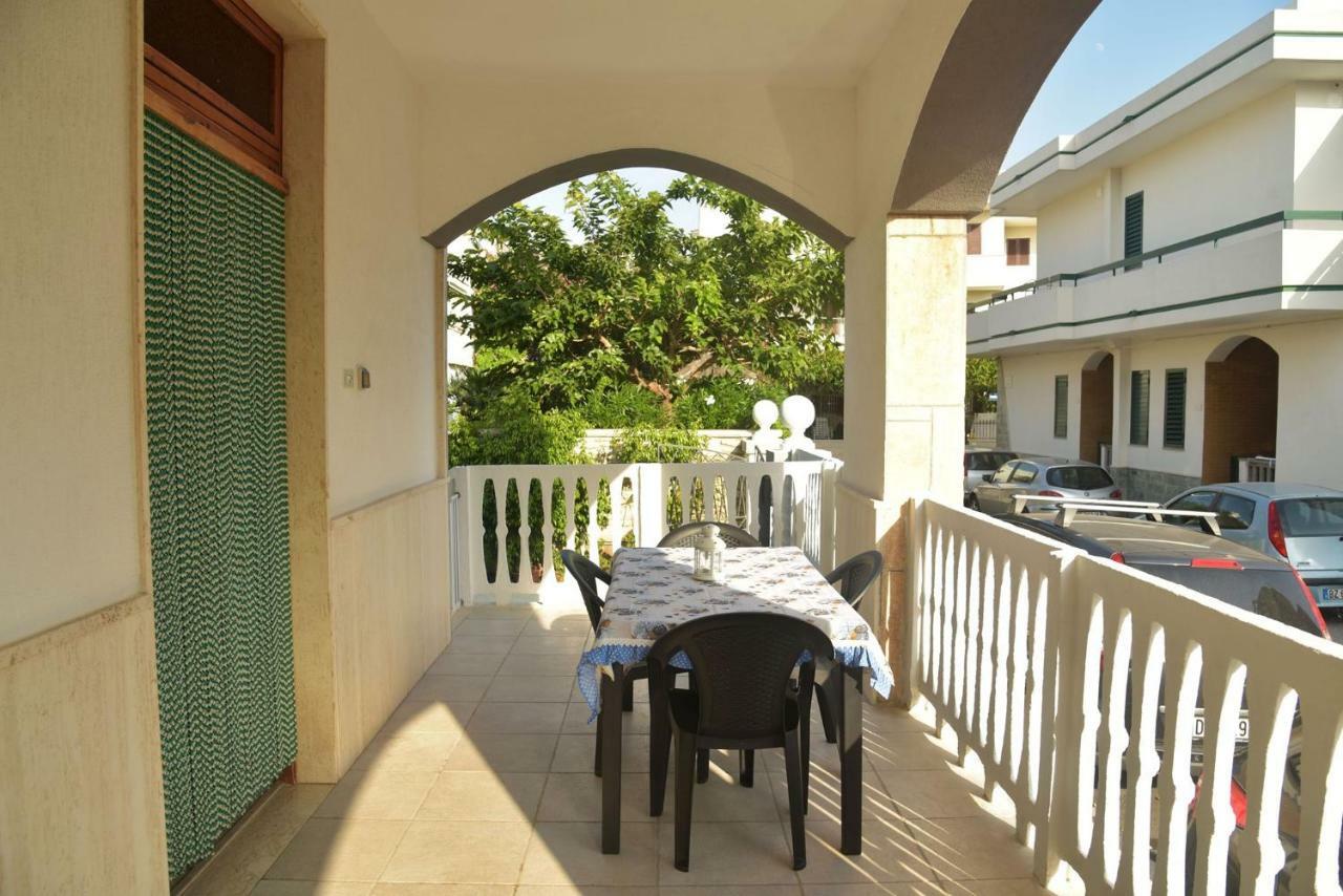 Appartamento Acquamarina Torre Canne Exterior photo